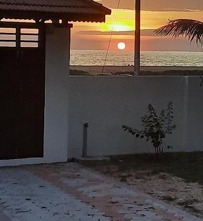 Poovar Sea View Rooms And Boating Family & Couple Only Exterior photo