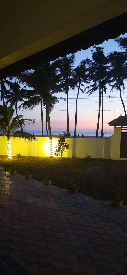 Poovar Sea View Rooms And Boating Family & Couple Only Exterior photo